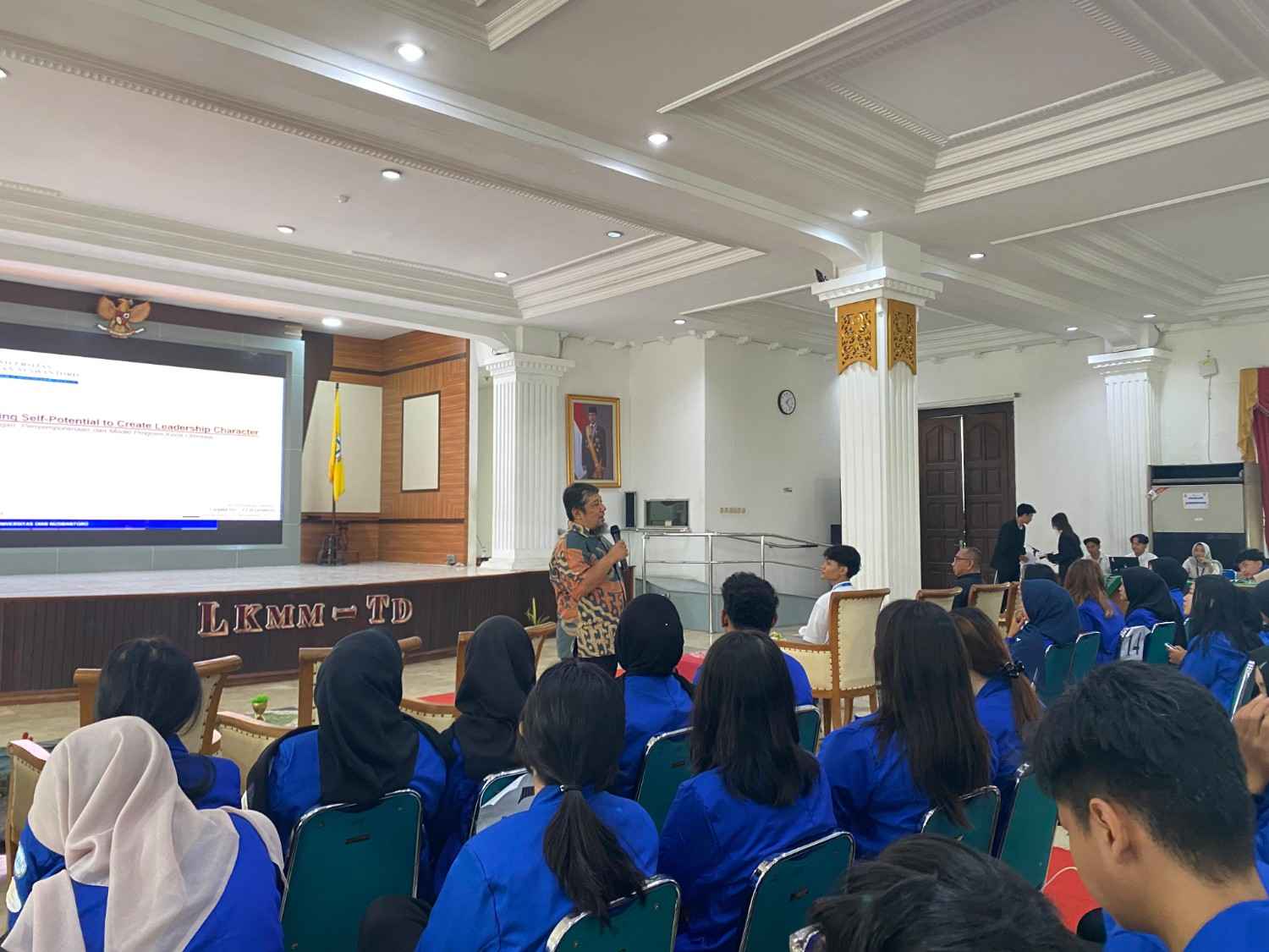 14. Materi pembicara 2 Day 1